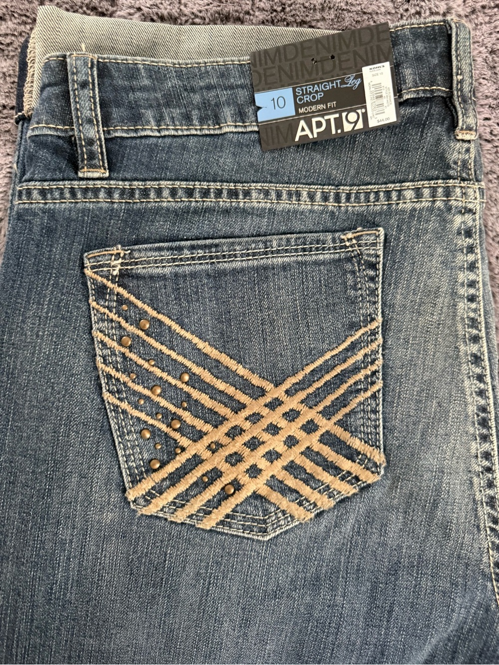 Apt. 9 Women's Cropped Straight Jeans - Medium Blue Wash - Picture 4 of 6